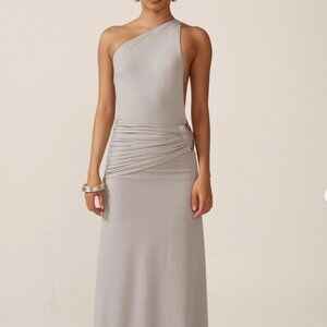 Ance Gria Gaia Gown in Silver Grey.